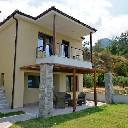 Seascape Villas Koinira