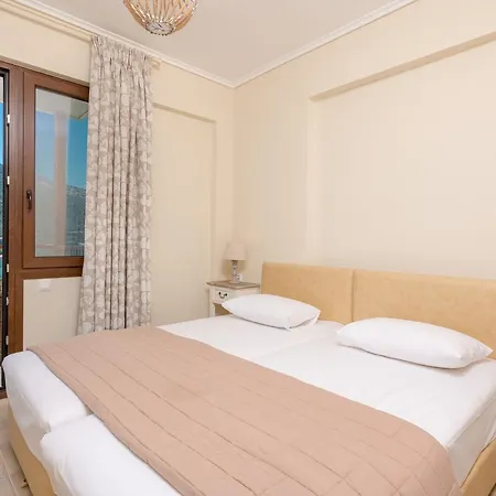 Seascape Villas Holiday home